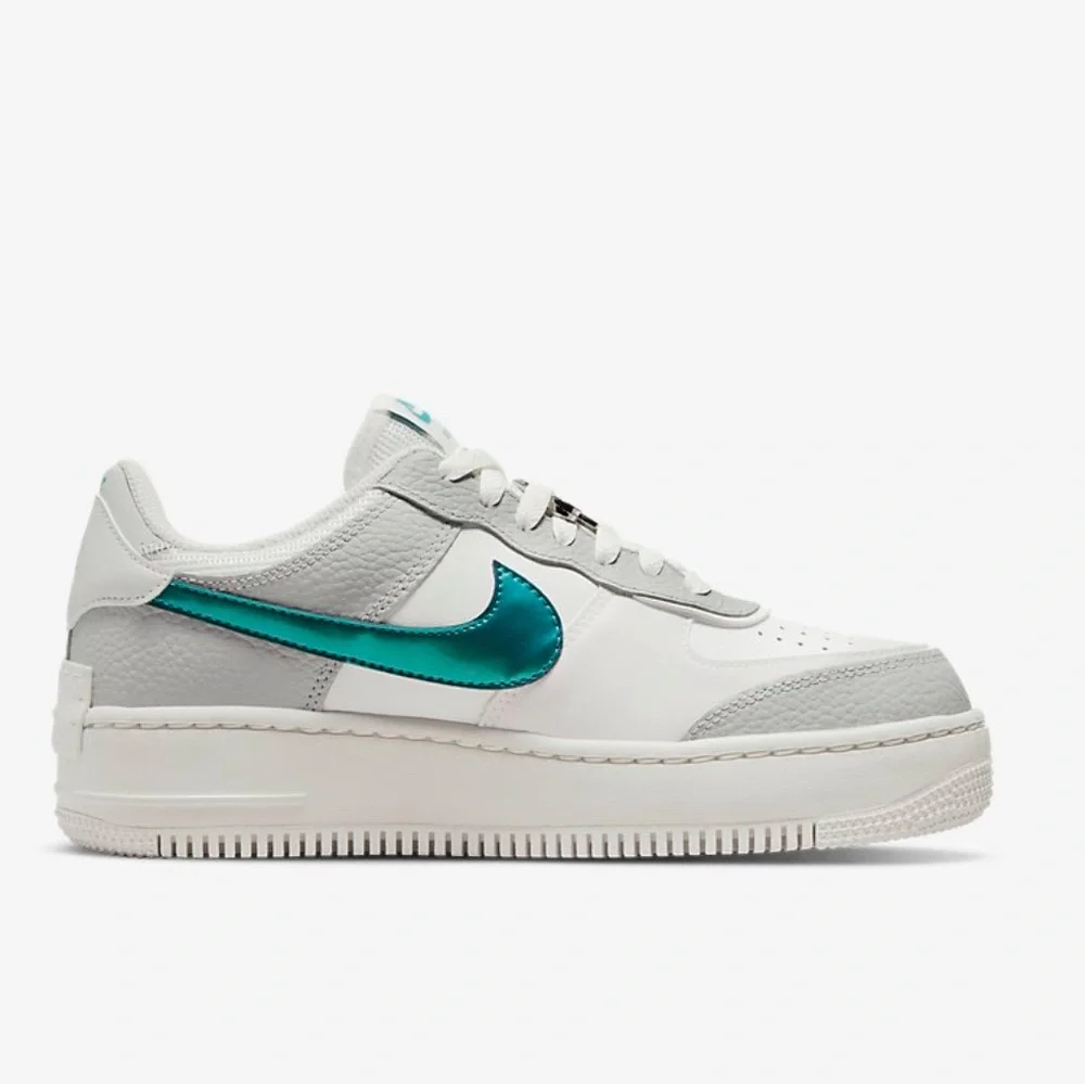 Nike Air Force 1 Shadow Metallic Teal Women’s Size 7.5 White Green Sneakers